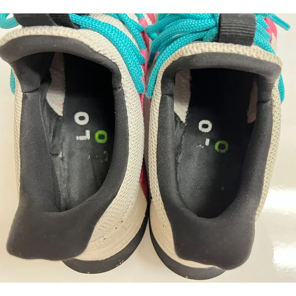 HOLO women's colorblock trail runner sneakers. Size 7.